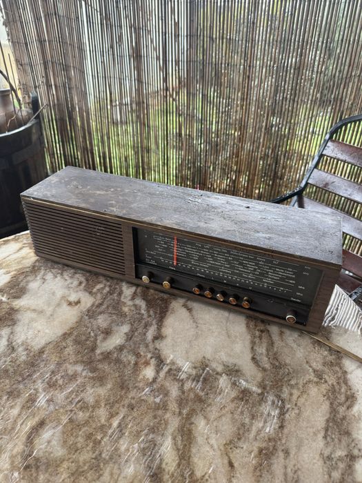 Radiouri de colectie SABA Grundig Philips