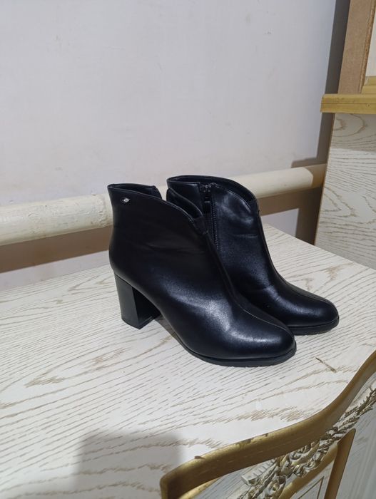 Натуральный коженный сапог