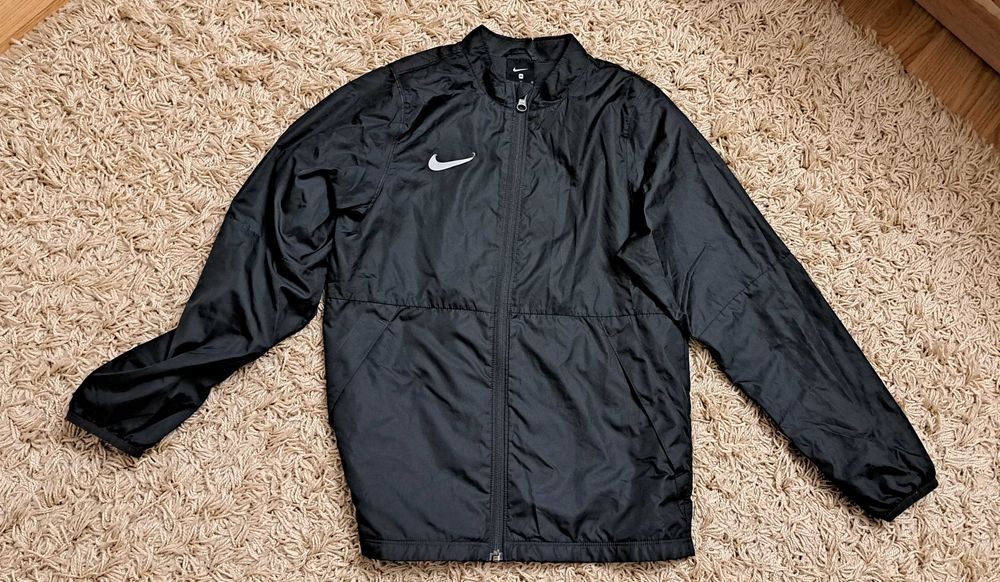 Ветровка Nike  137-147