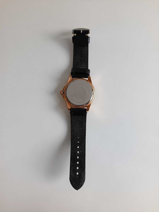 Часовник за мъже Guess W0485G1 Maverick