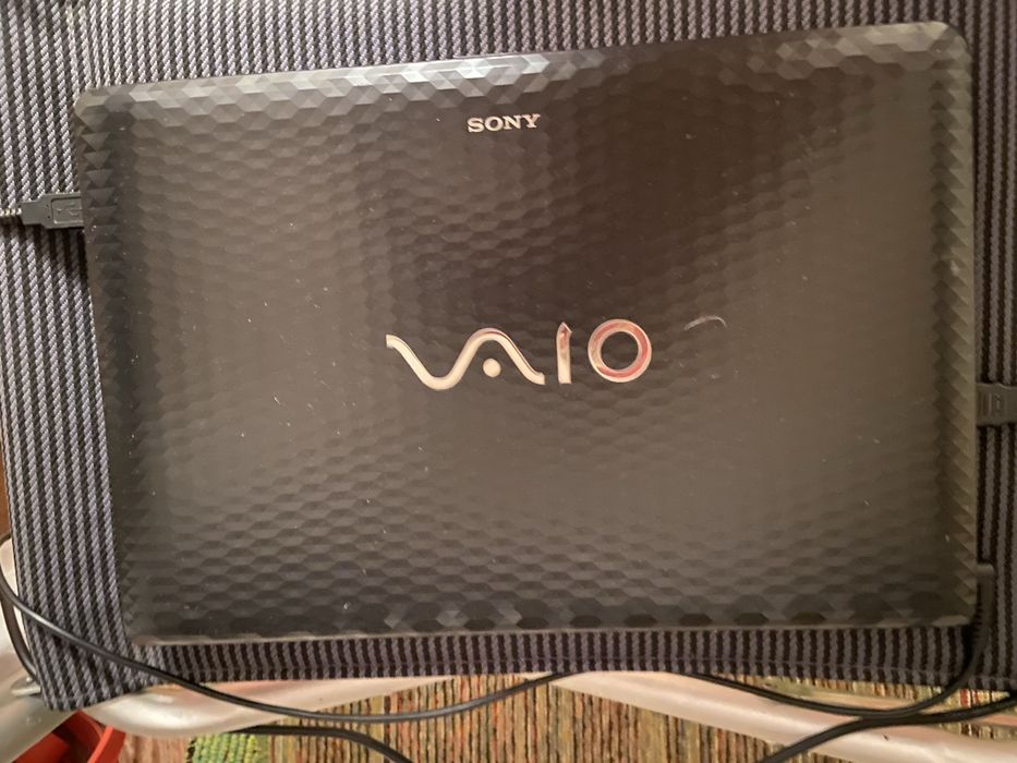 продам ноутбук sony