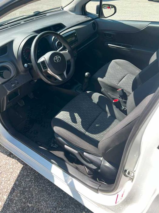 Toyota Yaris 2012
