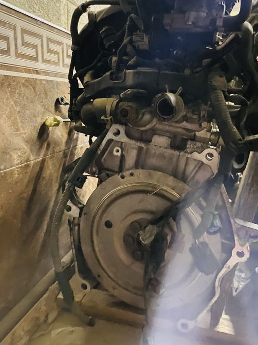 Продается мотор Honda Fit Jaz кондиционер полный комплект каробка