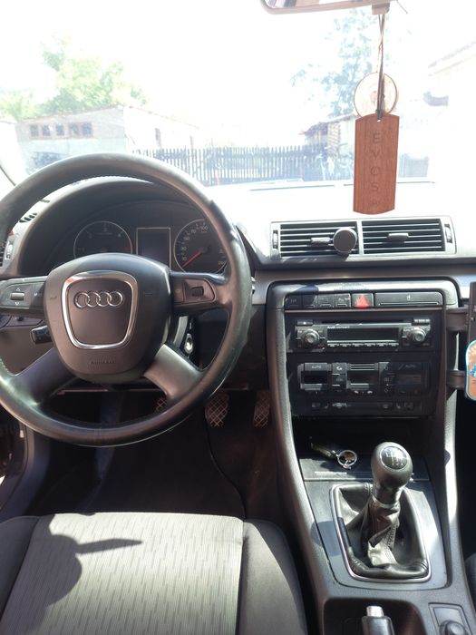 Vând Audi  a4 b7 anul 2006