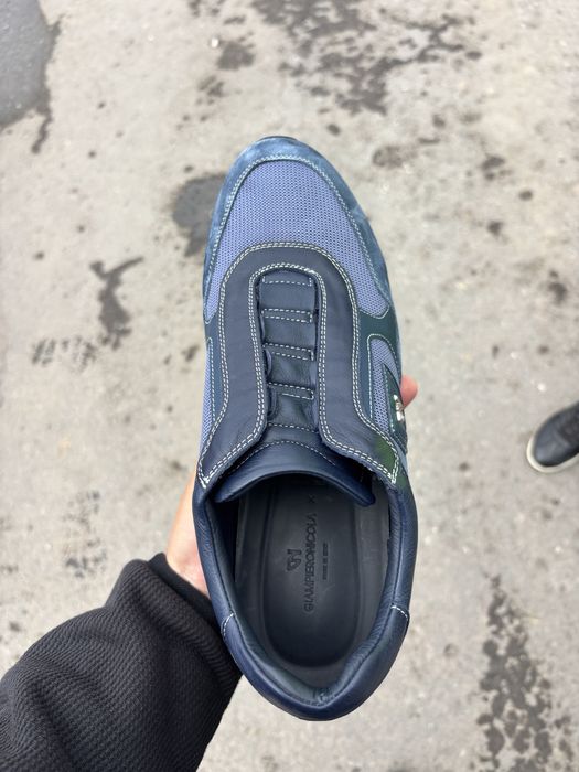 продам кроссовки sman