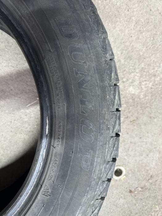 Dunlop комплект зимних шин