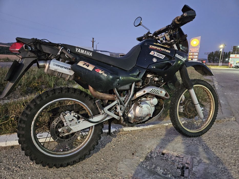 Vând Yamaha XT 600 E model 2001