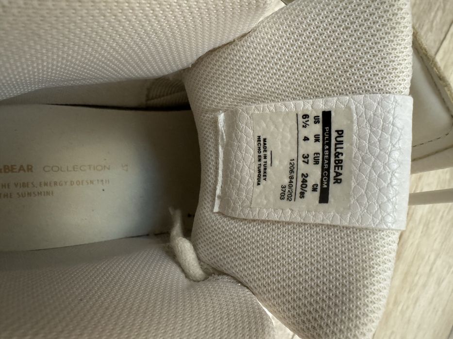 продам кроссовки pull&bear
