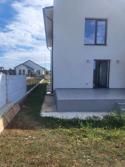 Vand casa in targoviste!!!