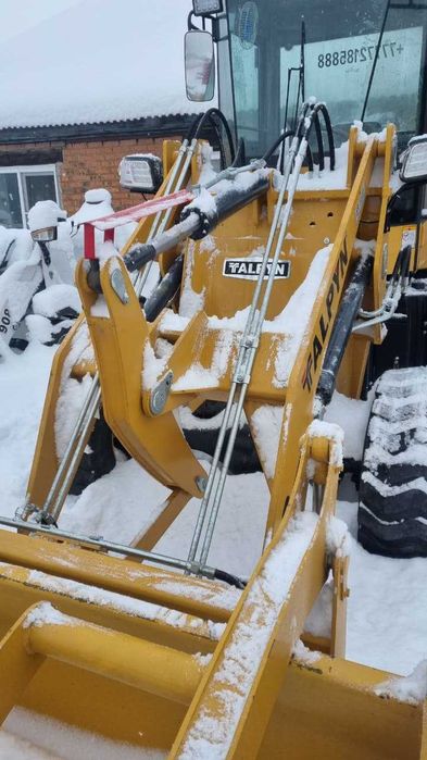 Фронтальный погрузчик TALPYN 946