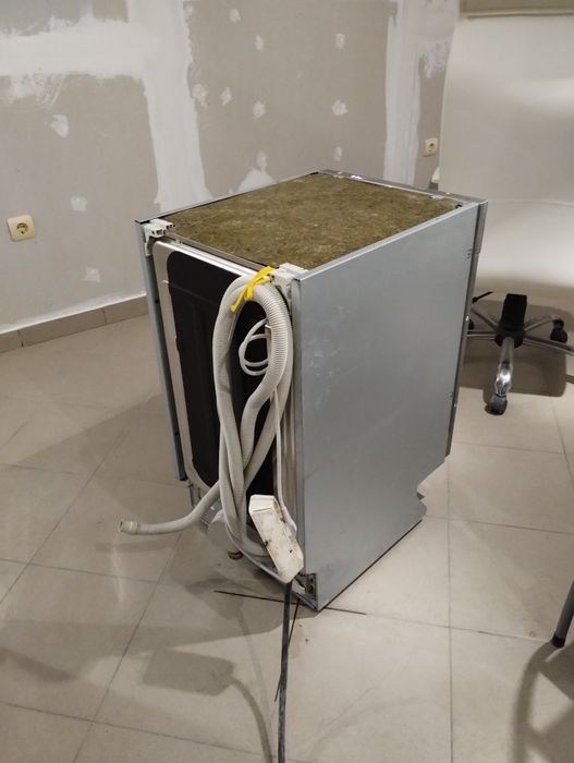 Съдомиялна ,MIELE 45 см За  Пълно Вграждане