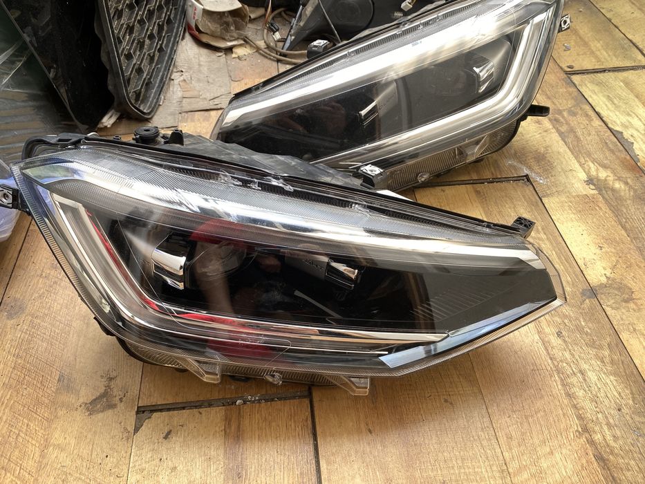 Far VW Taigo 2020 - 2024 faruri stanga dreapta IQ Light