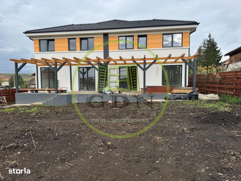 Casa de tip duplex, 4 camere, 120 mp., la 15 min. de Cluj