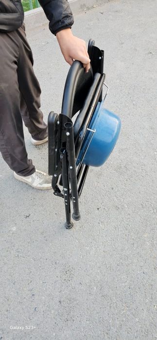 Продам 2 коляски инвалид. и стул унитаз