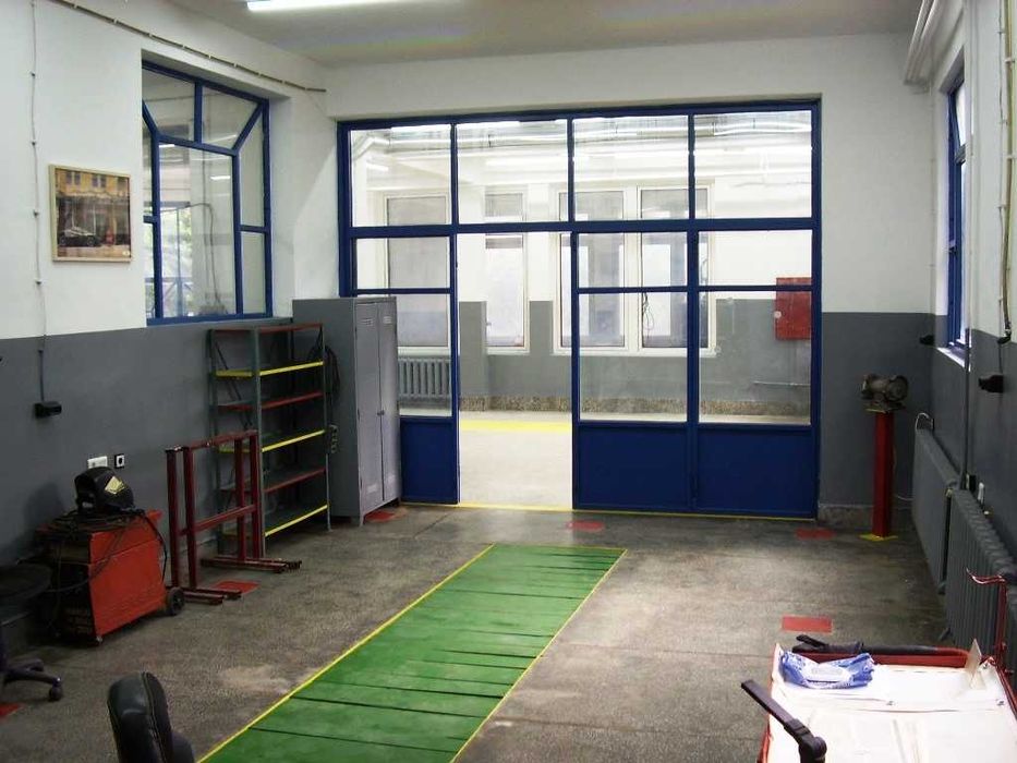 Дава се под наем Промишлена сграда в София, Лозенец - 194 кв.м за 612 € - Снимка #4