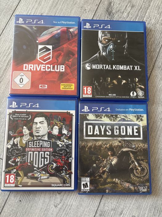 Vand 8 jocuri PS4