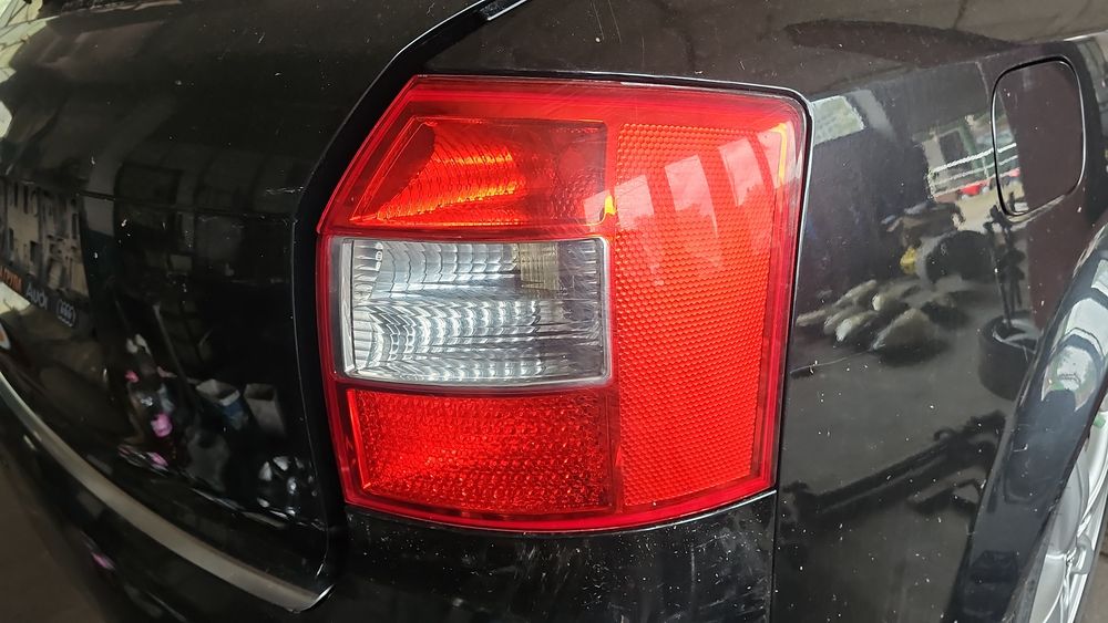 Десен стоп за Audi A4/B6 Ауди