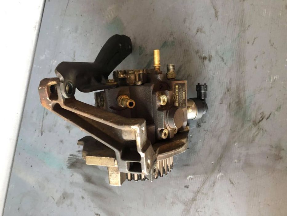 pompa inalta presiune ford focus 2 1.6 tdci