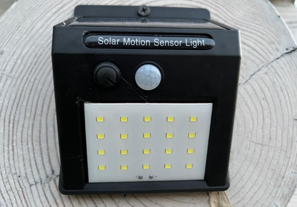 Прожектор от солнечный батарейки