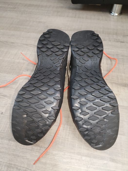 Ghete trekking,escaladă SALEWA