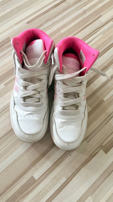 Маратонки Адидас 37 номер