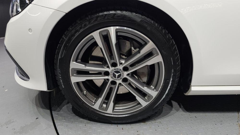 Benz (Mercedes-Benz) E-Class E350 4MATIC Avantgarde