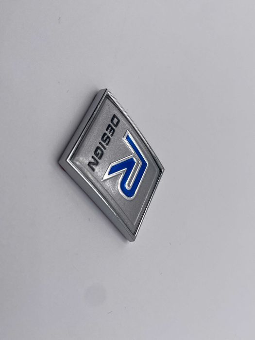Emblema Compatibila VOLVO R-design spate