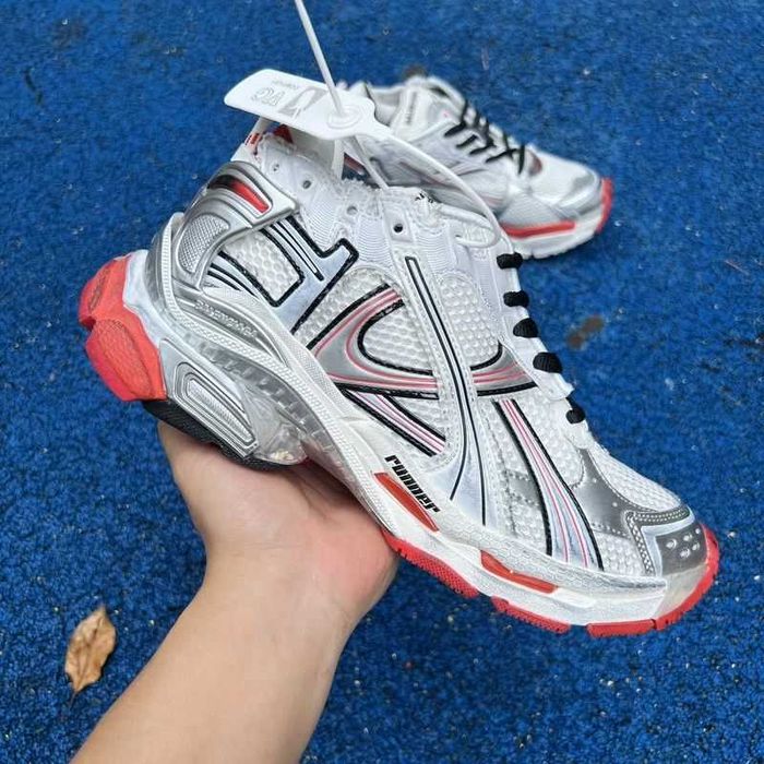 Balenciaga Runner - Black/White