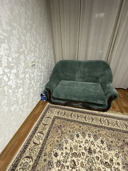 Продам мягкий уголок 3,2,1