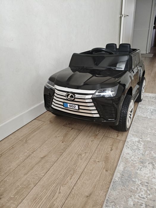 Продам детский элекромобиль