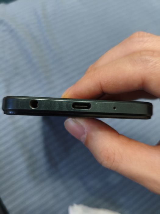 Телефон vivo Y03