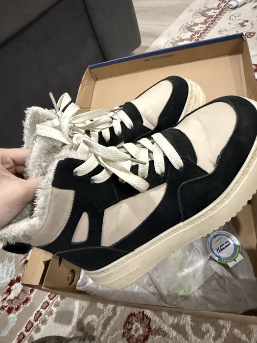 Продам обувь 38-го размера