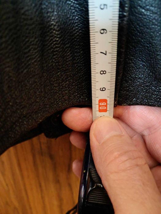 Продавам мъжка шуба естествена кожа номер 58