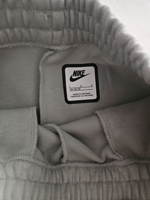 Анцунг  Nike tech НОВ-ОРИГИНАЛ