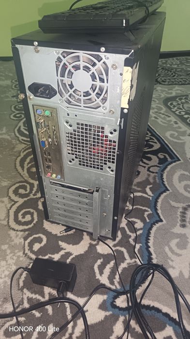 Kompyuter aybi vindovs yangilash kerak