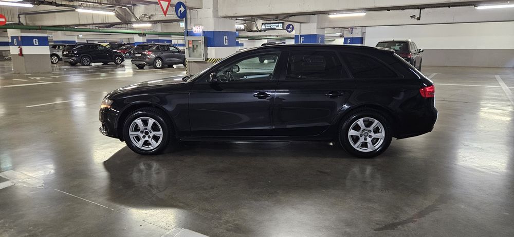 Vand AUDI A4, 2.0 diesel, an 2012, Manual 6+1, LED, Ingrijit, Acte la Zi