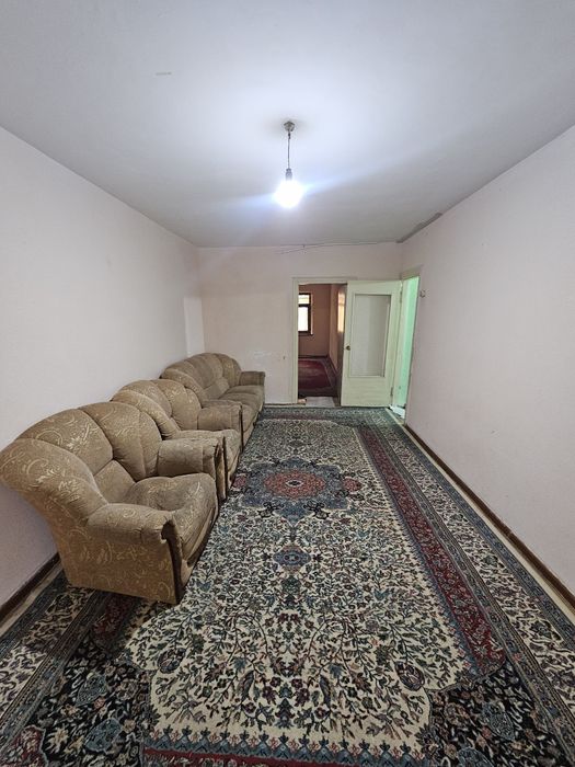 Сдаётся 2х ком квартира на 1 этаже,ор:Горгаз,17 школа