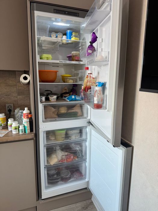 холодильник , СРОЧНО ПРОДАЮ!