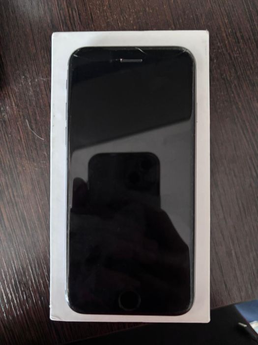 iPhone 6s не включается