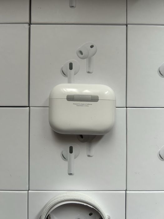 AirPods Pro 3 – noi, sigilate