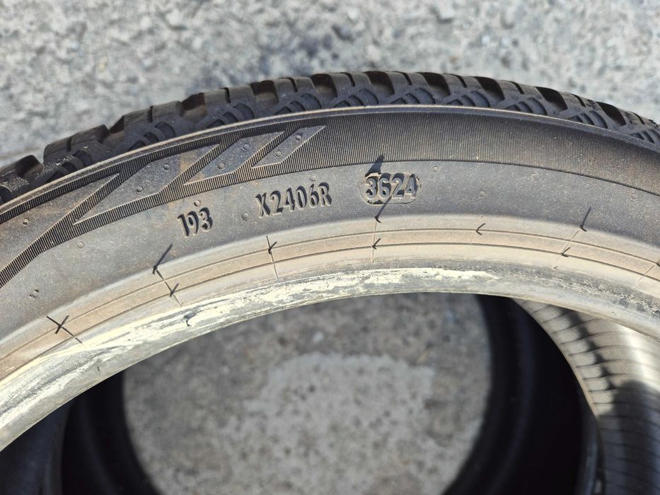 2 Anvelope M+S VARA IARNA 4Sezoane - 225/40/19 93Y XL - PIRELLI - CA UNELE NOI - DOT 2024 !