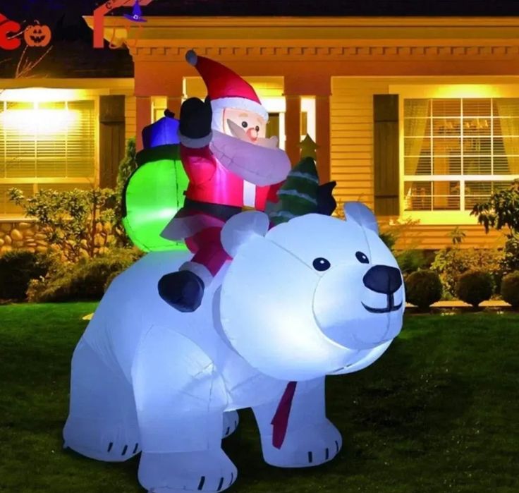 Дед мороз и Медведь Надувной