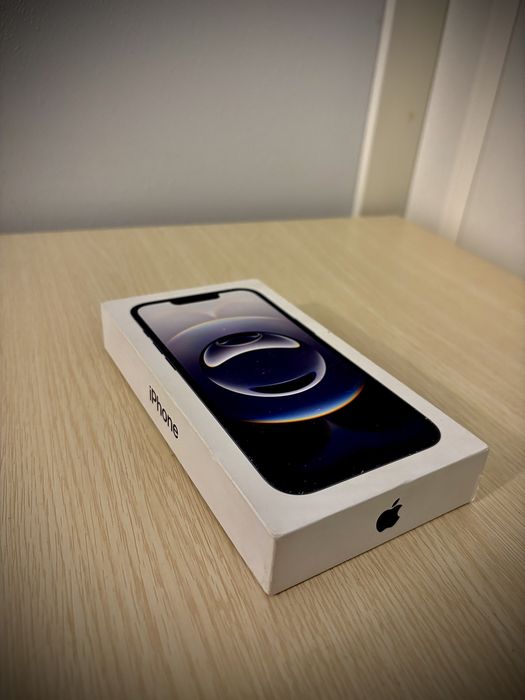 Vand iPhone 16e, 128GB, Black, Sigilat.