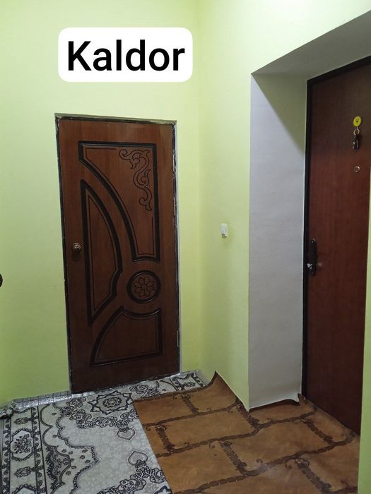 1 xonali uy sotiladi