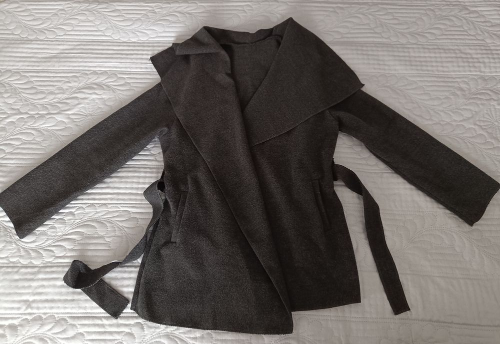 Дамско пролетно палто