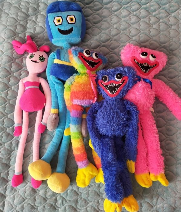 Продам игрушки .
