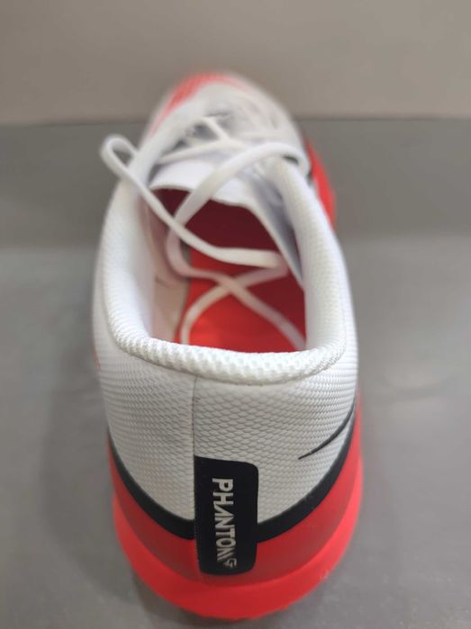 Nike Phantom N45/29см.Футболни стоножки.Нови.Оригинал.