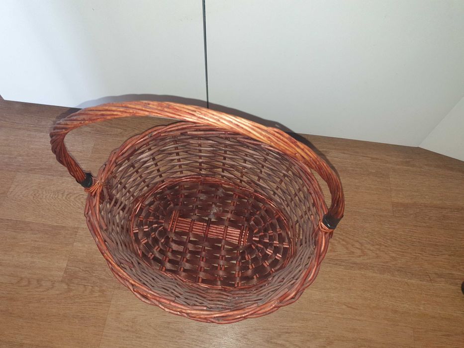 Продам корзинки разные.