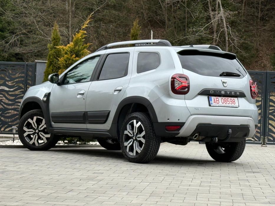 Dacia Duster / 4x4 / Led / Navigatie / KeyLessGo
