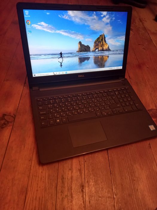 Лаптоп Dell inspiron 15